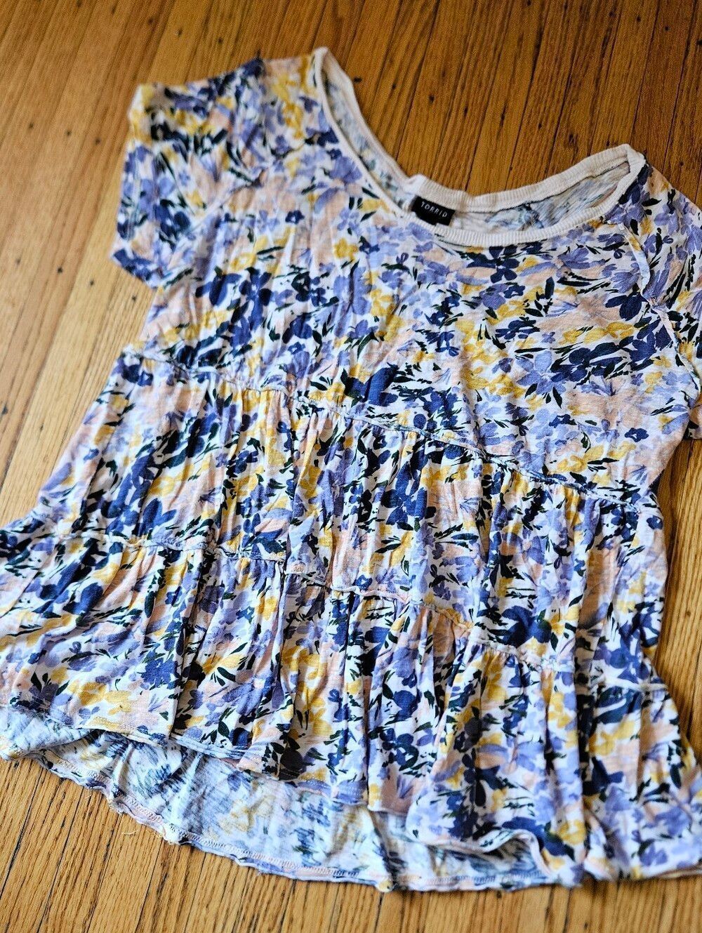 Torrid Floral Tiered Babydoll Top Size 0 Blue Yellow Cottagecore